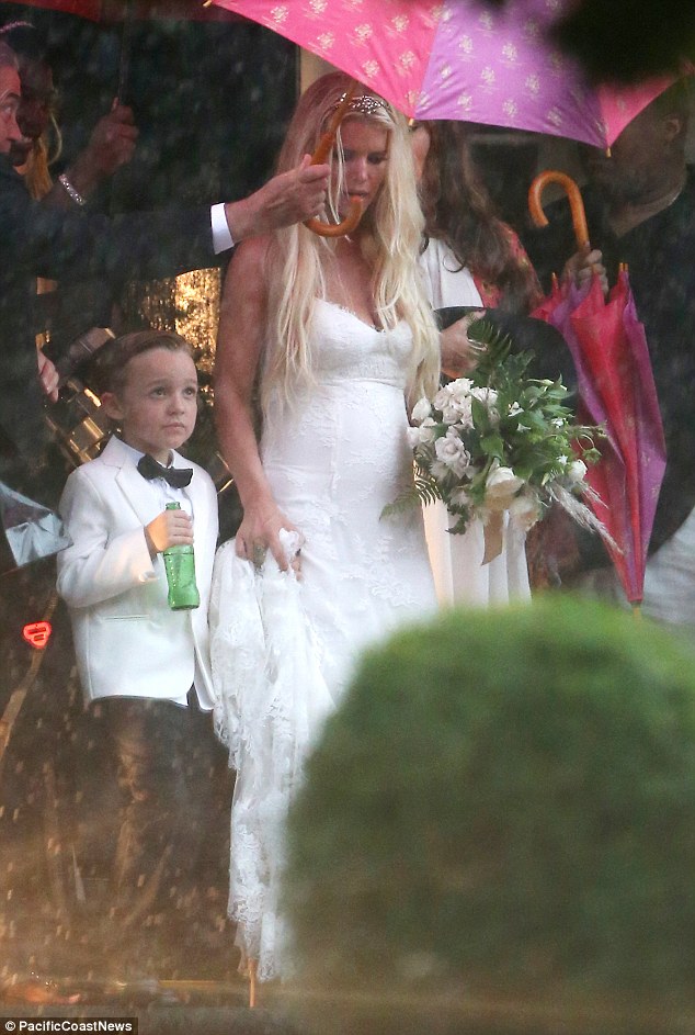 Ashlee Simpson And Evan Ross Wedding Arabia Weddings 8228