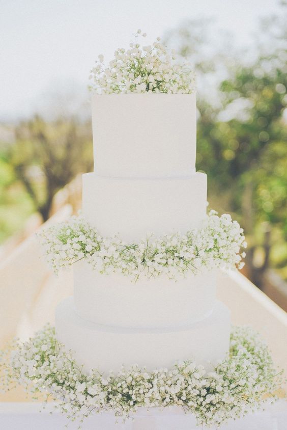 plain white wedding cakes