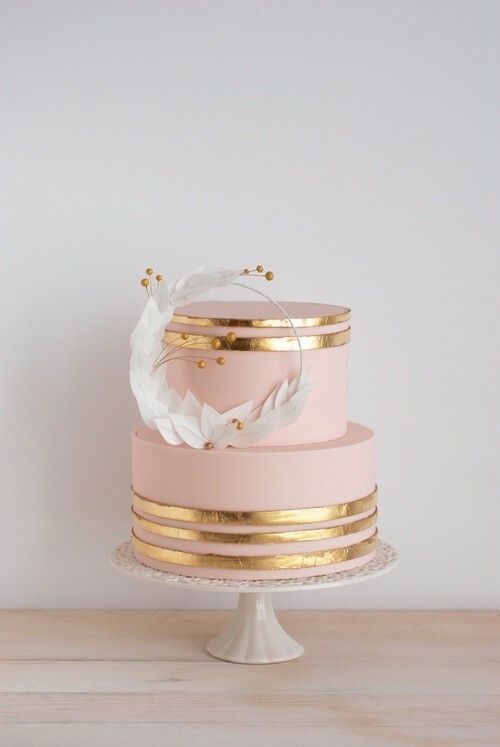 Wedding Cake Trend: Glitter Wedding Cakes | Arabia Weddings