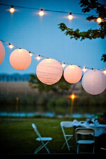 paper lantern lights wedding