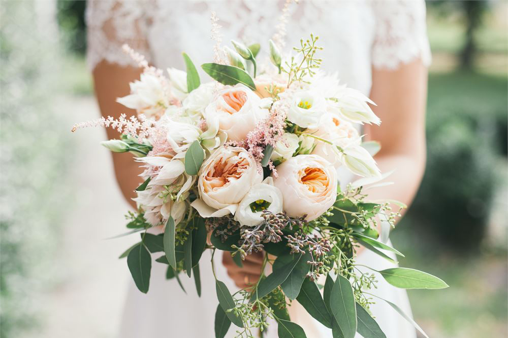 Choose The Perfect Bridal Bouquet 