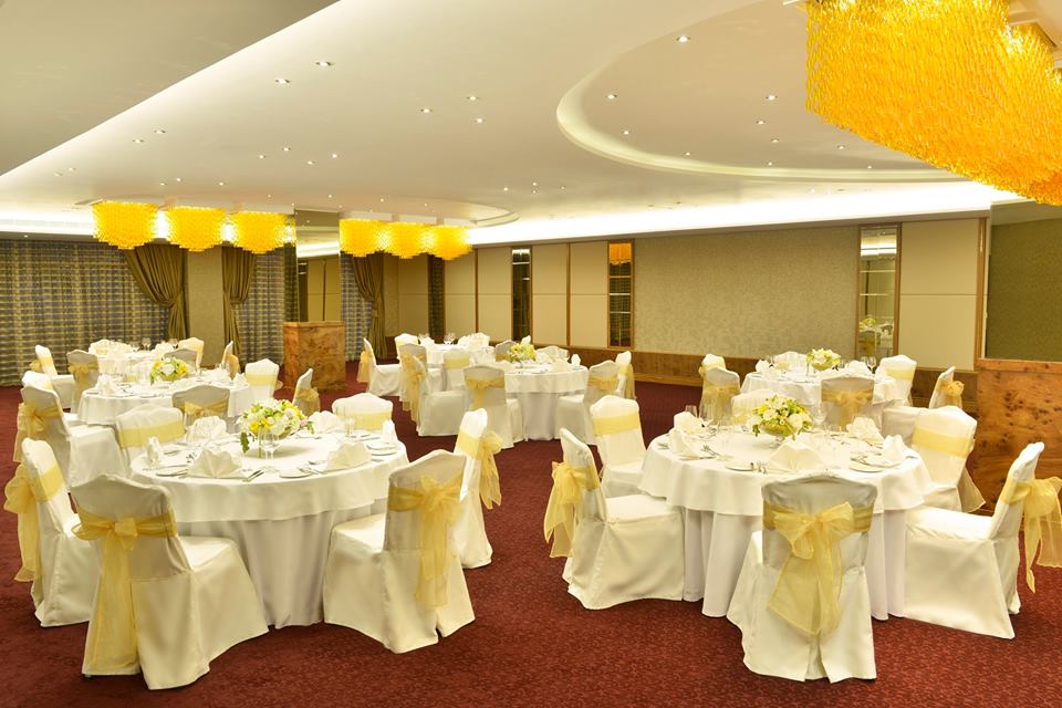 Swiss-Belhotel Seef Hotel Arabia Weddings