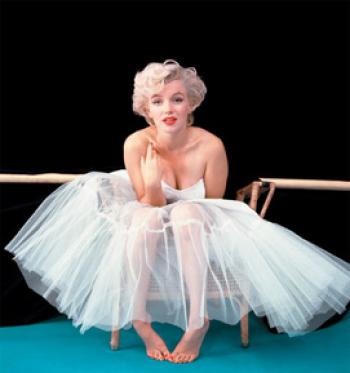 marilyn monroe wedding theme