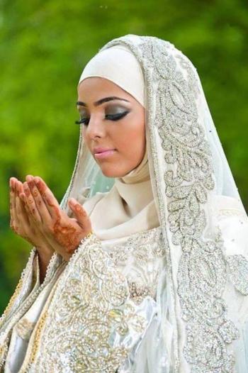Beautiful Hijab Bridal Looks