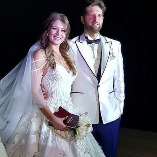 gizem_karaca_wedding_1.jpg