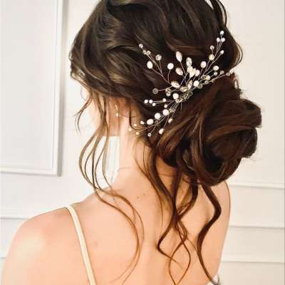 22 Quinceanera Hairstyle Ideas for Her Special Day