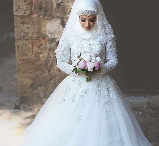 Beautiful Hijab Wedding Dresses | Arabia Weddings