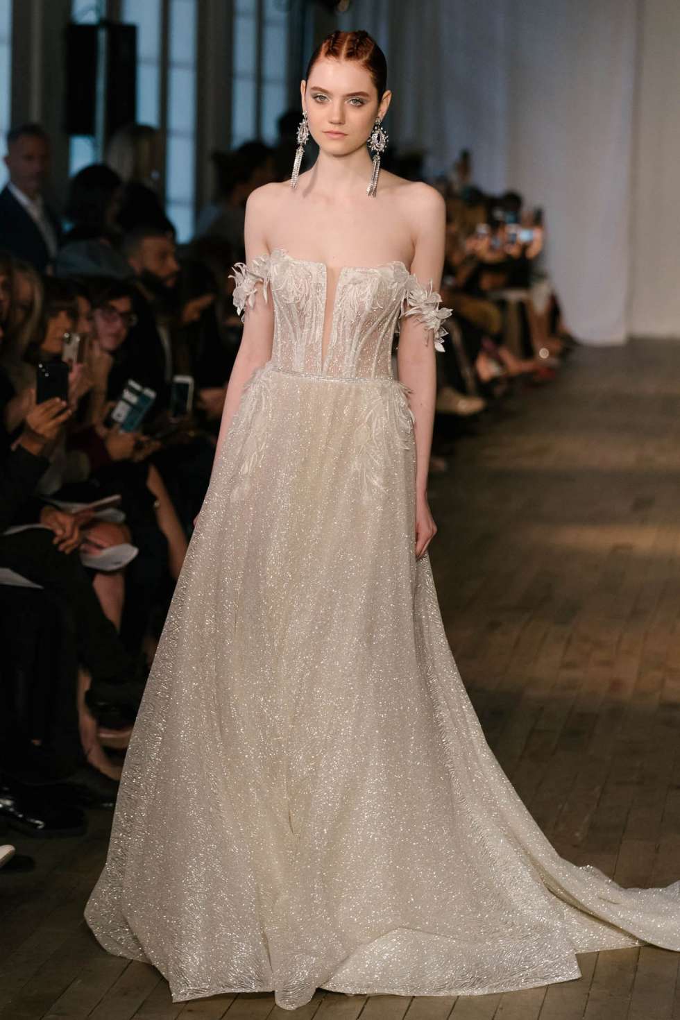 2019 Breathtaking Gold and Champagne Wedding Dresses