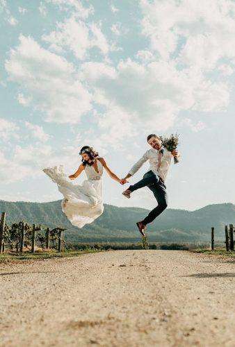 9 Most Creative and Innovative Wedding Photo Ideas