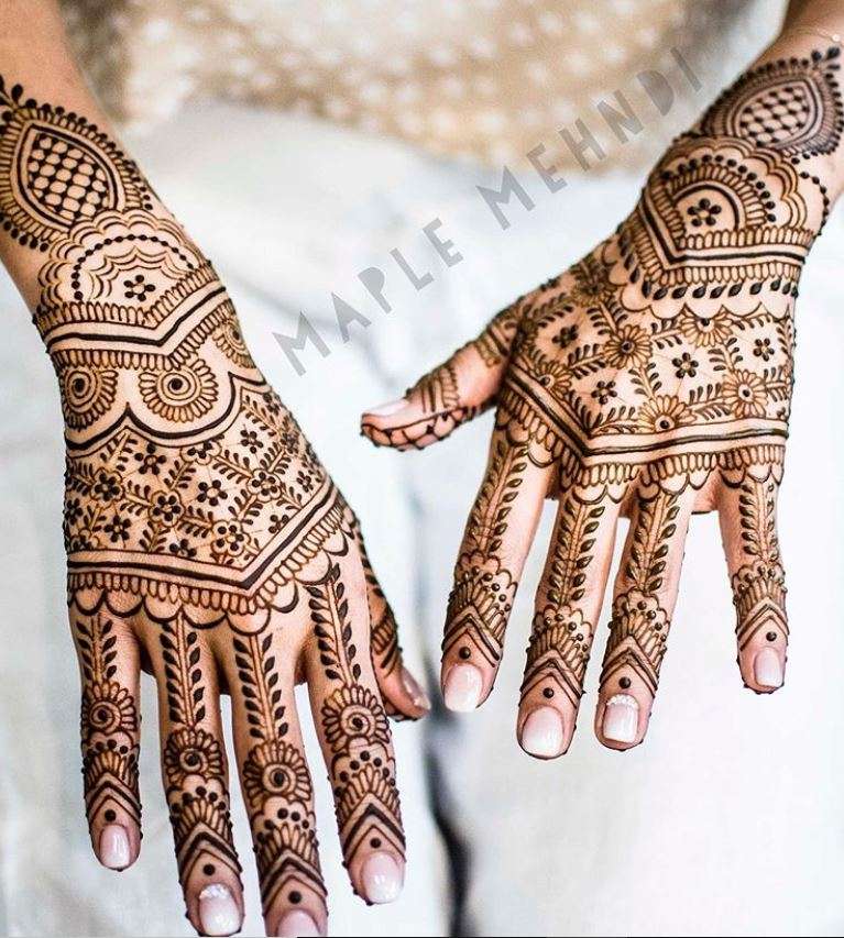 30+ Trending Mehendi Designs For The 2017 Bride! - ShaadiWish