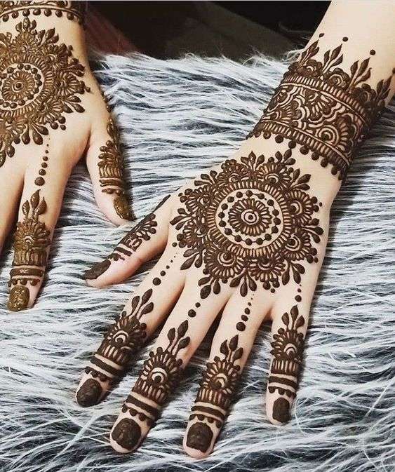 Latest Bridal Mehndi Design For Full Hand