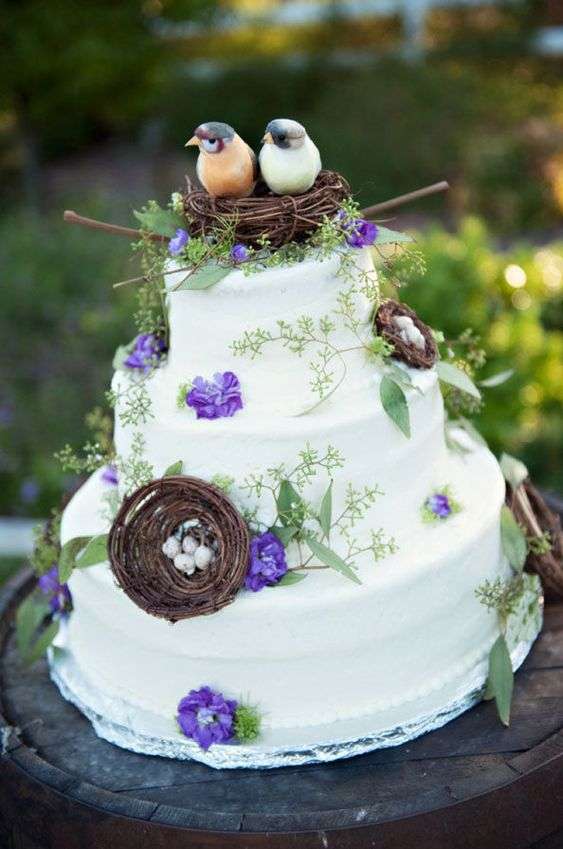 Modern Cute Illustration Love Birds Wedding Cake Wedding Card | Moonpig