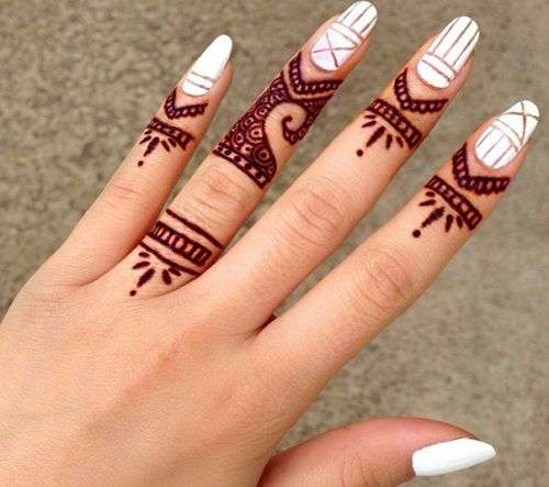 fingertip henna 4