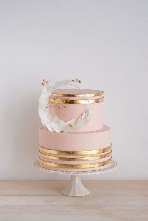 Engagement Cakes - Pretty Parties