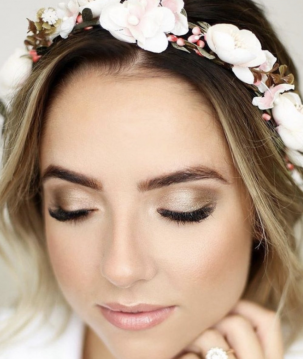 Simple Beauty Hacks for Flawless Wedding Photos