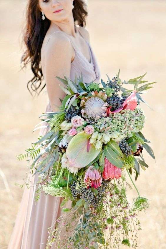 Oversized Bridal Bouquet 2