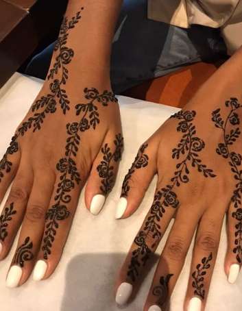 Henna Artists- Bella Entertainment Agency UAE