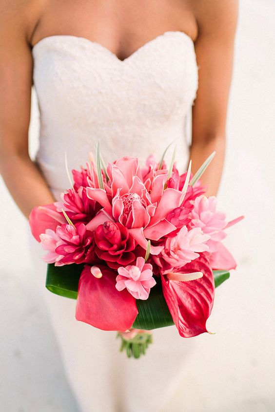 Tropical Bridal Bouquets | Arabia Weddings