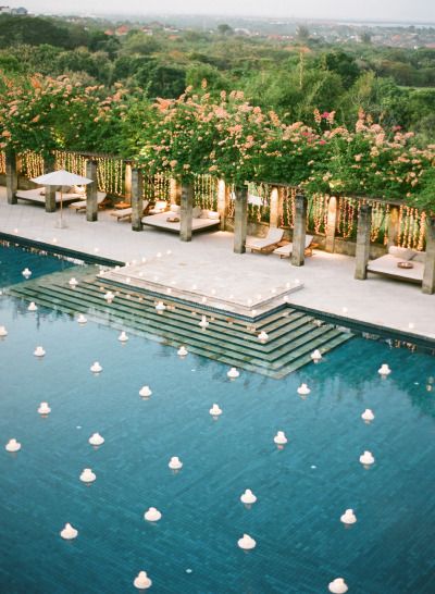 Poolside Wedding Ideas | Arabia Weddings