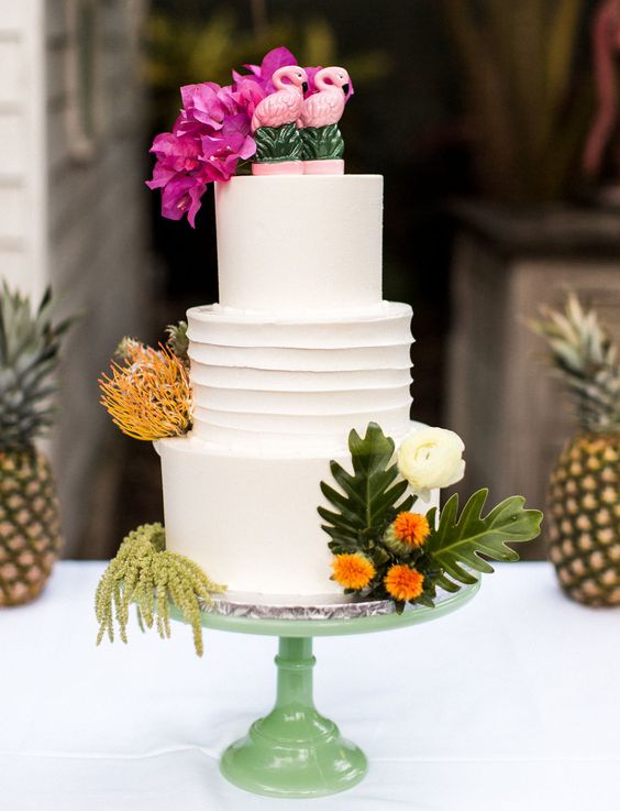 Beautiful Tropical  Wedding  Cakes  For Your Summer Wedding  