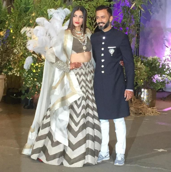 sonam_kapoors_wedding_1-600x603.png